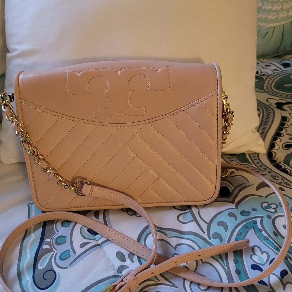 Tory Burch bag - Picture 2 of 4